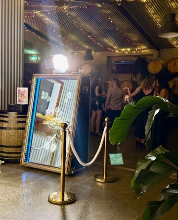 Magic Mirror Booth