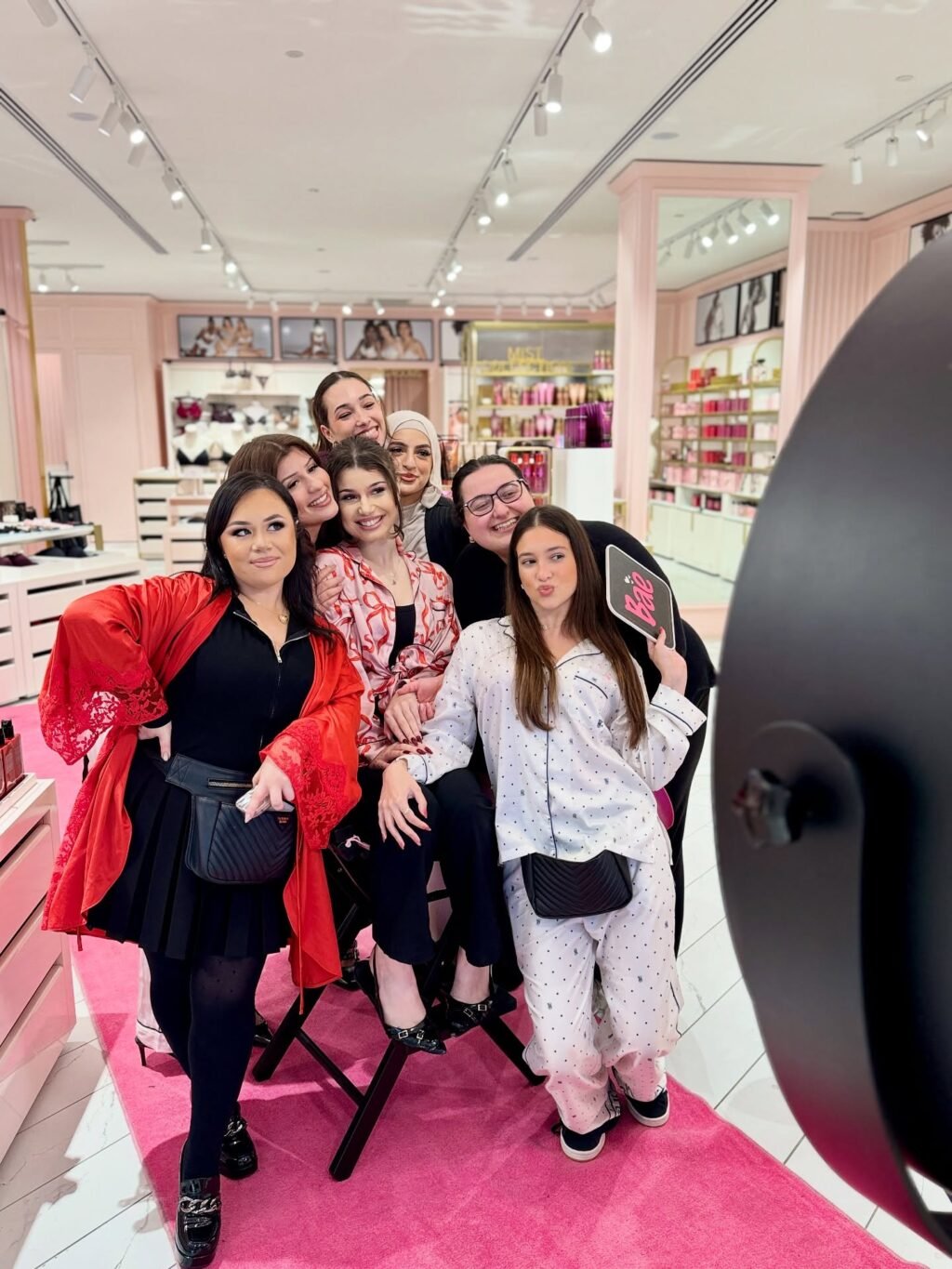 Serving sparkle, style, and VS energy 💋 — the VS Fashion Show 2025 launch photobooth is everyone’s new favorite hotspot!

@victoriassecretau 
@highpointofficial 

#MelboothMagic #victoriasecret #victoriasecretfashionshow