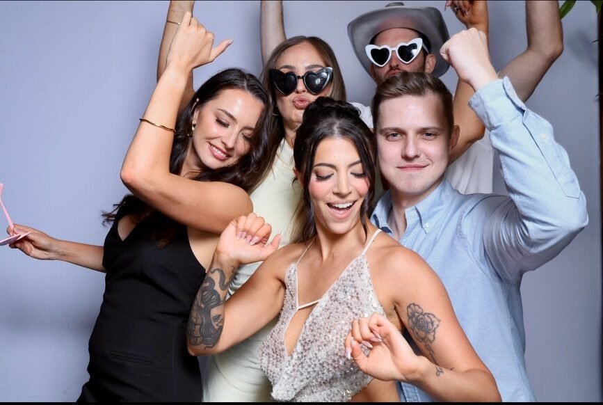 Julia’s 30th was one for the books ✨ 

Guests loved our open-air photobooth. Thank you for trusting us with such a special celebration 💕