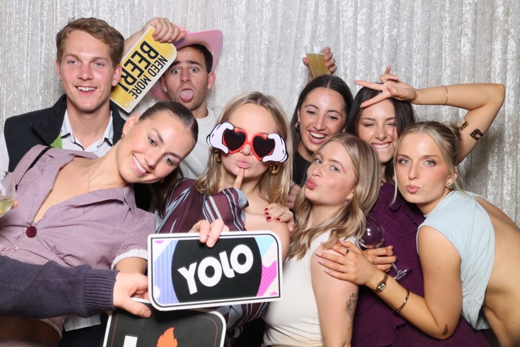 No filters, no edits—just proof that you’ll never regret booking in 💕 #MelboothMagic #photoboothhiremelbourne #openairbooth