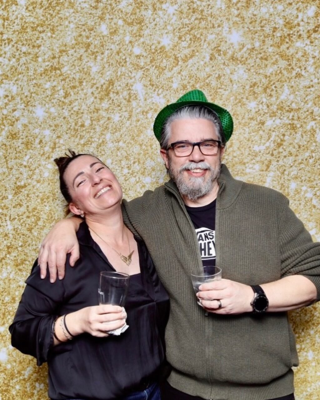 Celebrating Cassie’s fabulous 50th in style 🎉✨
From big laughs to unforgettable moments, this birthday was one for the books! Our photo booth captured all the fun, the glam, and the memories that’ll last forever 📸💫