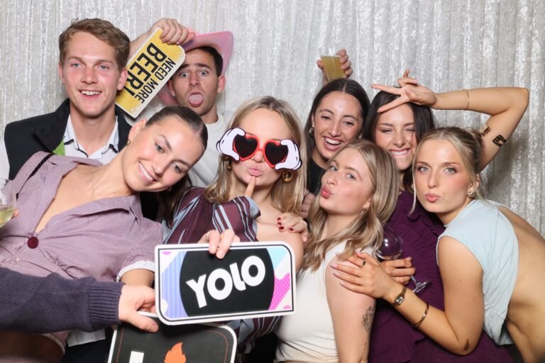 No filters, no edits—just proof that you’ll never regret booking in 💕  #MelboothMagic #photoboothhiremelbourne #openairbooth
